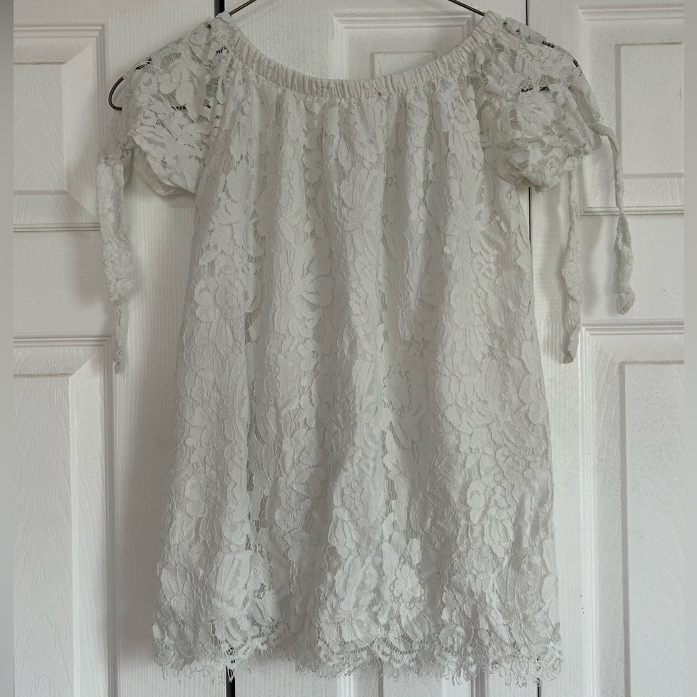Boutique Brand Elegant White Lace Off-Shoulder Top